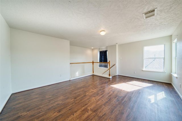 6610 Autumn Sunset Lane, Spring, TX 77379