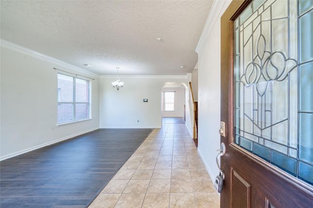 6610 Autumn Sunset Lane, Spring, TX 77379