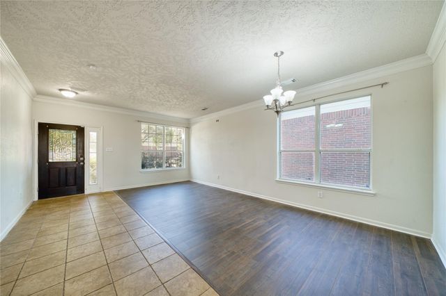 6610 Autumn Sunset Lane, Spring, TX 77379