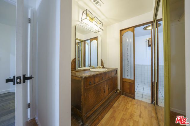 730 W 4th Street 120, Long Beach, CA 90802