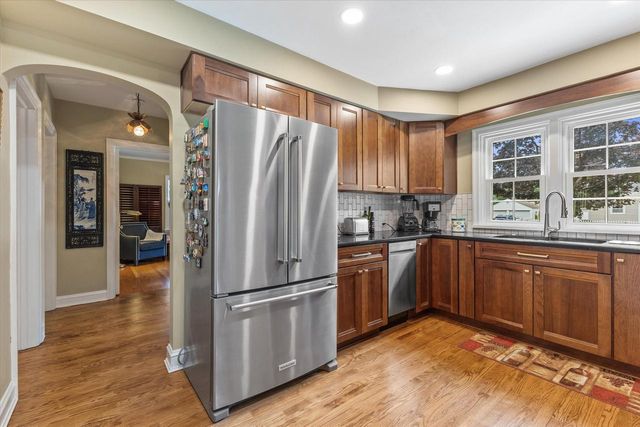3704 18th AVENUE, Kenosha, WI 53140
