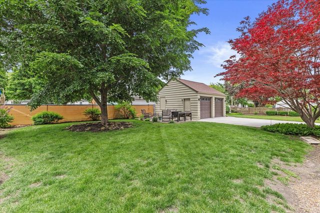 3704 18th AVENUE, Kenosha, WI 53140