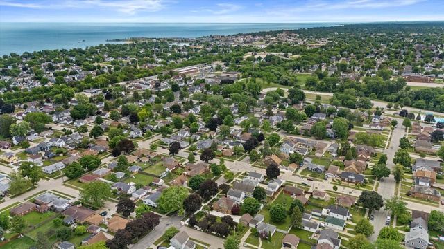 3704 18th AVENUE, Kenosha, WI 53140