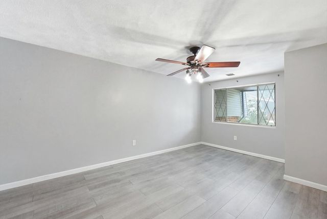 414 Farrwood Drive 414, Haverhill, MA 01835