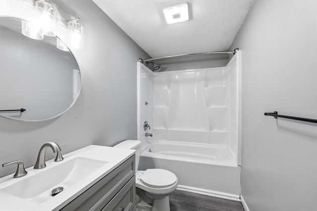 414 Farrwood Drive 414, Haverhill, MA 01835