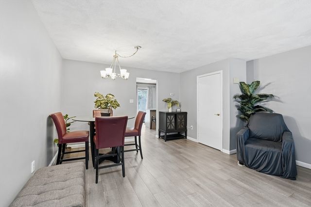 414 Farrwood Drive 414, Haverhill, MA 01835