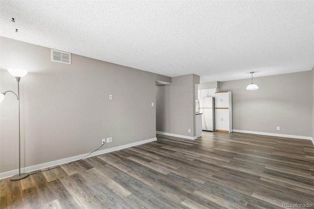 7335 E Quincy Avenue 206, Denver, CO 80237