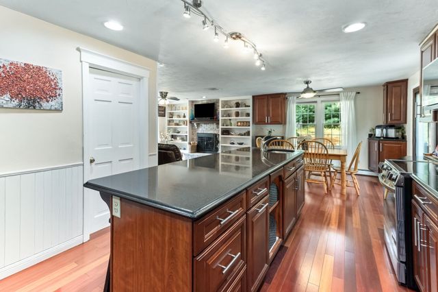 271 Cliff Drive, North Attleboro, MA 02760