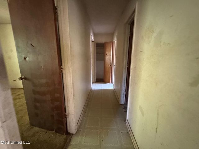 908 Wabash Avenue, Vicksburg, MS 39183
