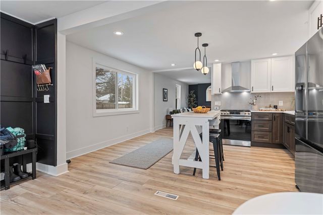 46 Dewey Ave, Irondequoit, NY 14617