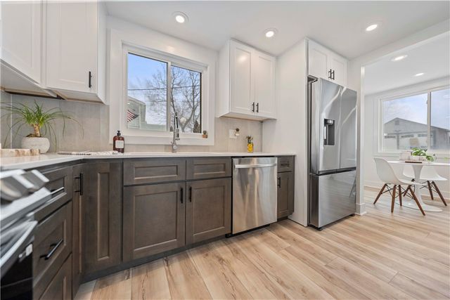 46 Dewey Ave, Irondequoit, NY 14617