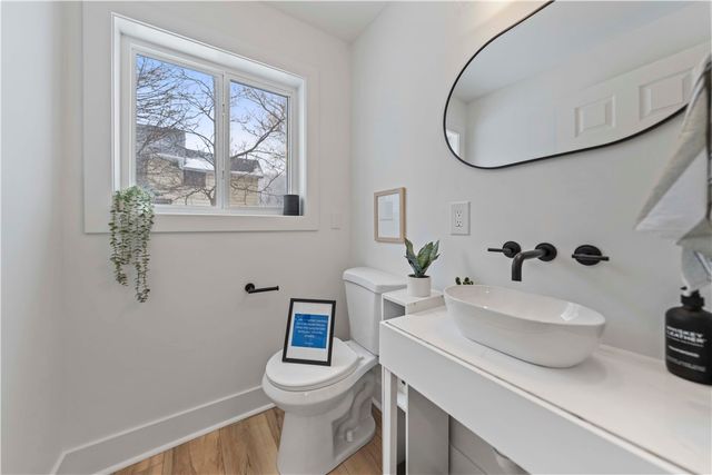 46 Dewey Ave, Irondequoit, NY 14617