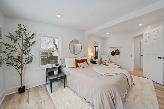 46 Dewey Ave, Irondequoit, NY 14617