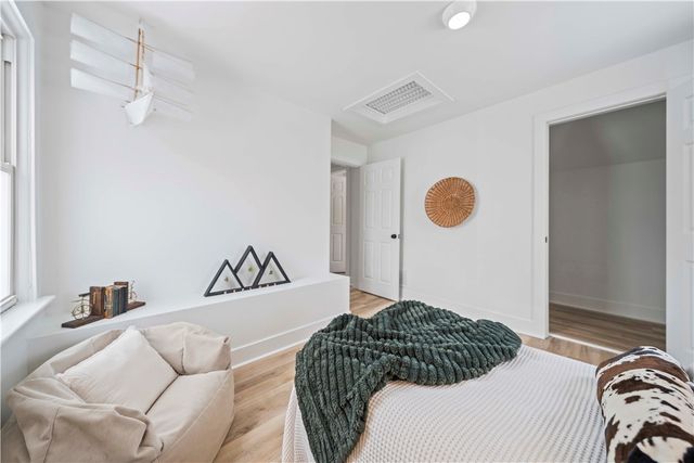 46 Dewey Ave, Irondequoit, NY 14617