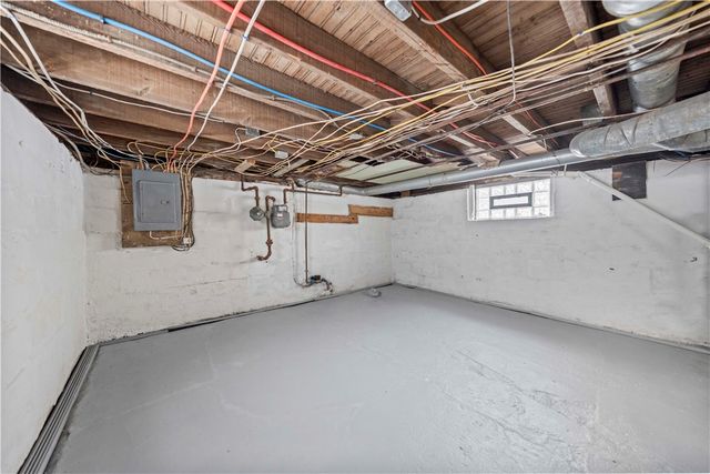 46 Dewey Ave, Irondequoit, NY 14617