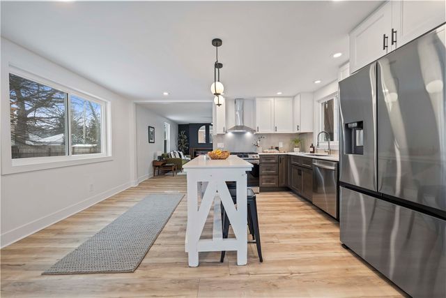 46 Dewey Ave, Irondequoit, NY 14617