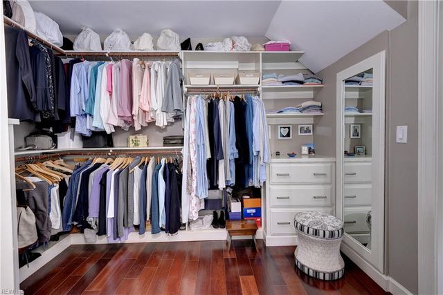 1527 Jamestown RD, Williamsburg, VA 23185