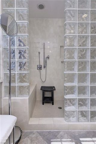 1527 Jamestown RD, Williamsburg, VA 23185