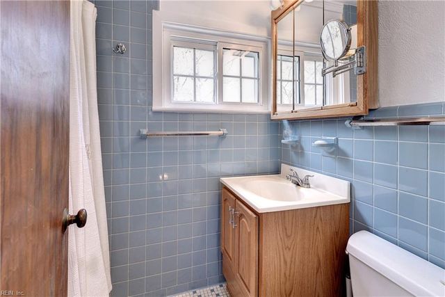 1527 Jamestown RD, Williamsburg, VA 23185