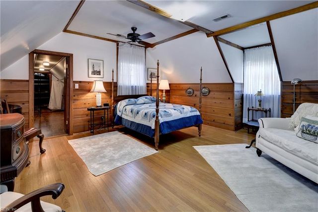 1527 Jamestown RD, Williamsburg, VA 23185