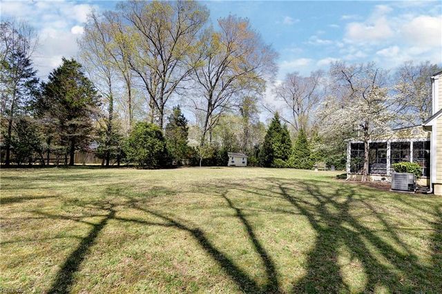 1527 Jamestown RD, Williamsburg, VA 23185