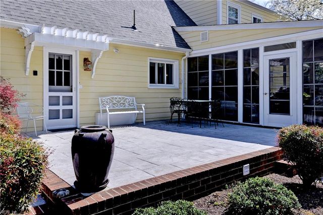 1527 Jamestown RD, Williamsburg, VA 23185