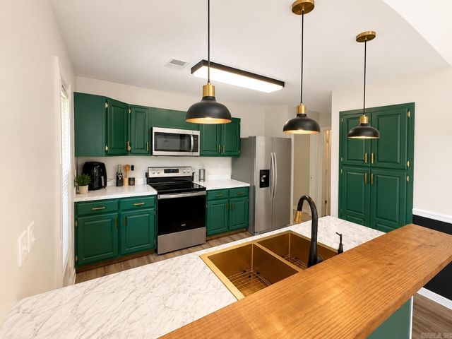 120 Esther Cir Circle, Trumann, AR 72472