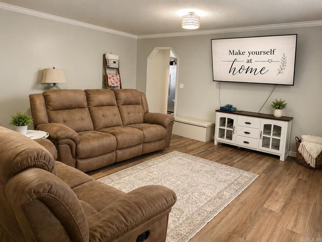 120 Esther Cir Circle, Trumann, AR 72472