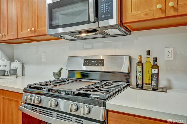 214 Swallowtail Court, Brisbane, CA 94005
