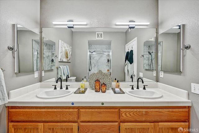 214 Swallowtail Court, Brisbane, CA 94005
