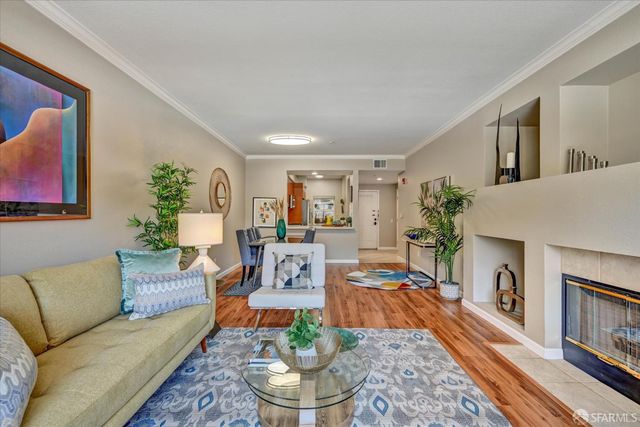 214 Swallowtail Court, Brisbane, CA 94005