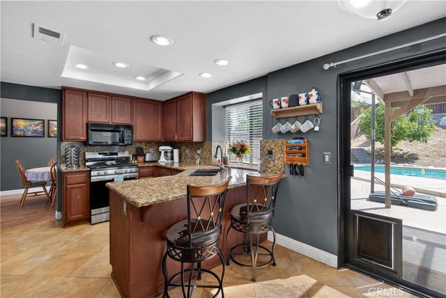 25504 Birchtree, Murrieta, CA 92563