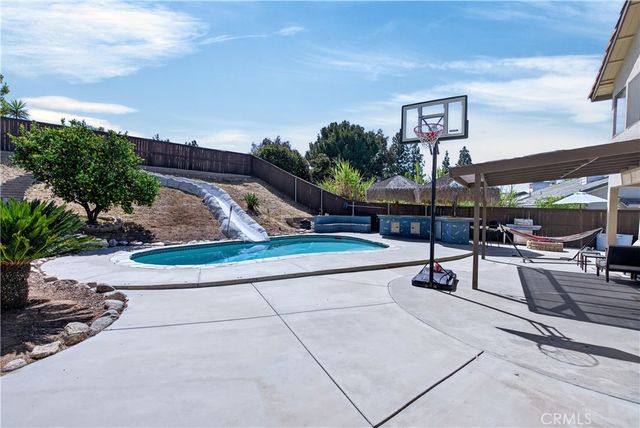 25504 Birchtree, Murrieta, CA 92563