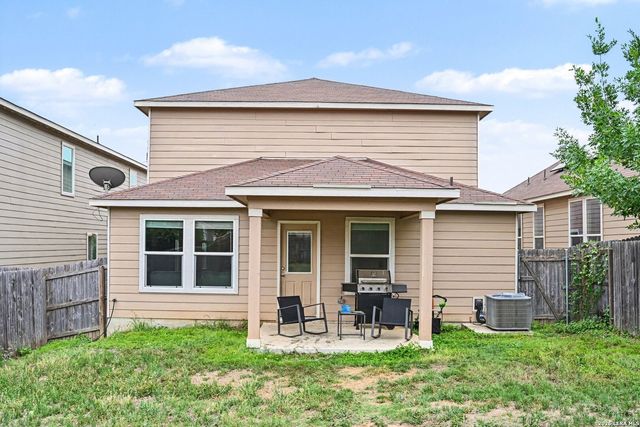 9825 Overlook Cyn, San Antonio, TX 78245