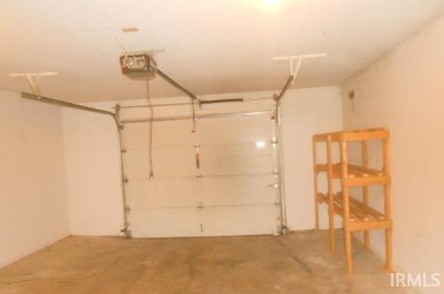 7220 Kumfer Avenue, Fort Wayne, IN 46809