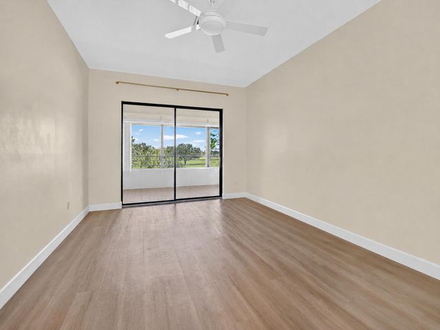 7460 La Paz Boulevard 304, Boca Raton, FL 33433