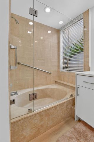 7460 La Paz Boulevard 304, Boca Raton, FL 33433