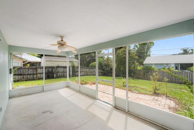 1545 Barber Street, Sebastian, FL 32958