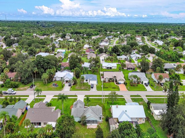 1545 Barber Street, Sebastian, FL 32958