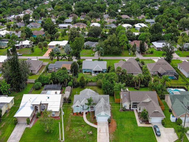 1545 Barber Street, Sebastian, FL 32958
