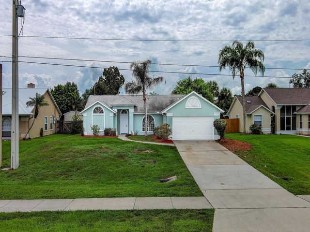 1545 Barber Street, Sebastian, FL 32958