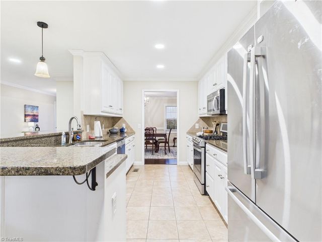 1821 Coxemoor Place, Asheboro, NC 27205