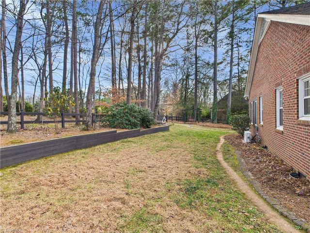 1821 Coxemoor Place, Asheboro, NC 27205