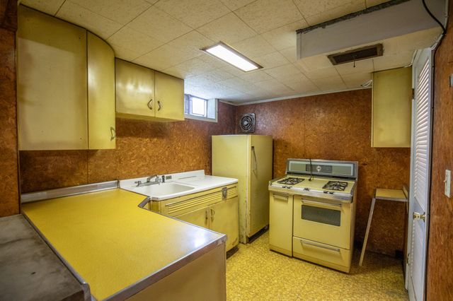 133 N Grand Boulevard, Gary, IN 46403