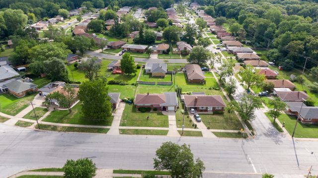 133 N Grand Boulevard, Gary, IN 46403