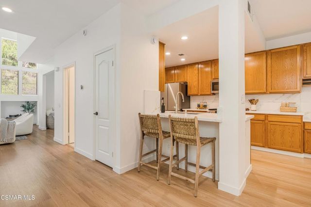 530 Sonata Way C, Simi Valley, CA 93065