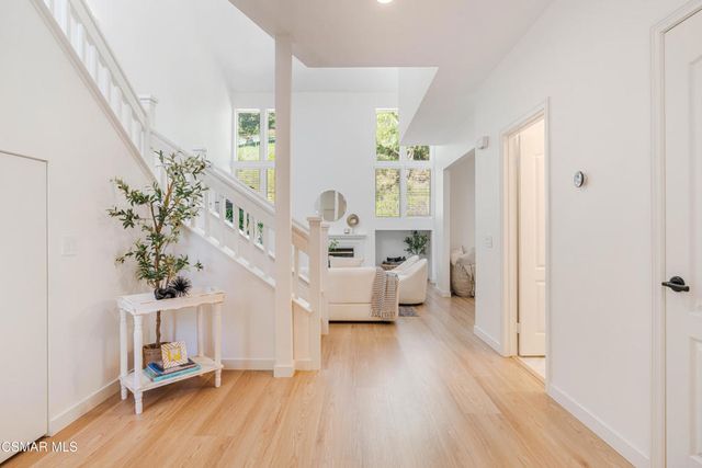 530 Sonata Way C, Simi Valley, CA 93065