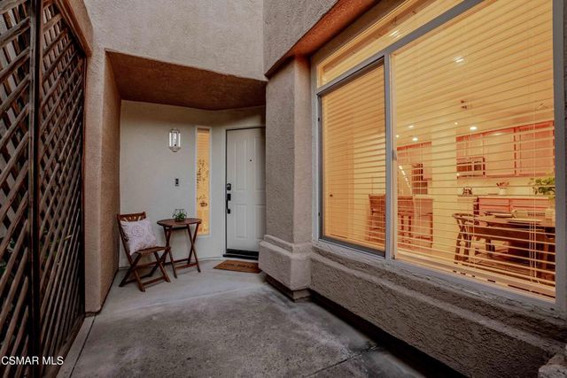 530 Sonata Way C, Simi Valley, CA 93065