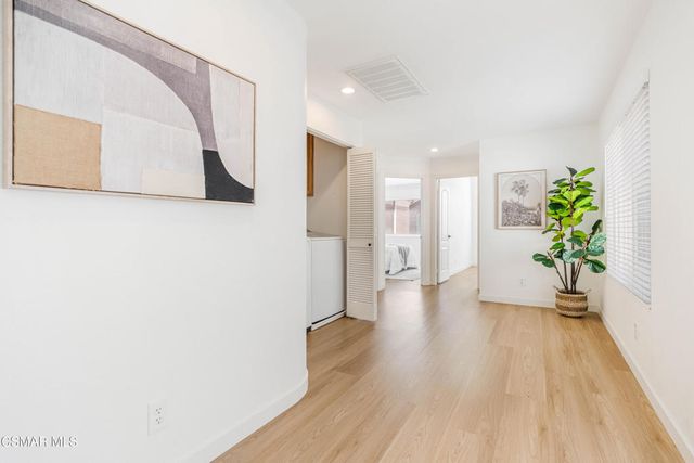 530 Sonata Way C, Simi Valley, CA 93065
