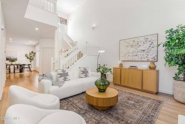 530 Sonata Way C, Simi Valley, CA 93065